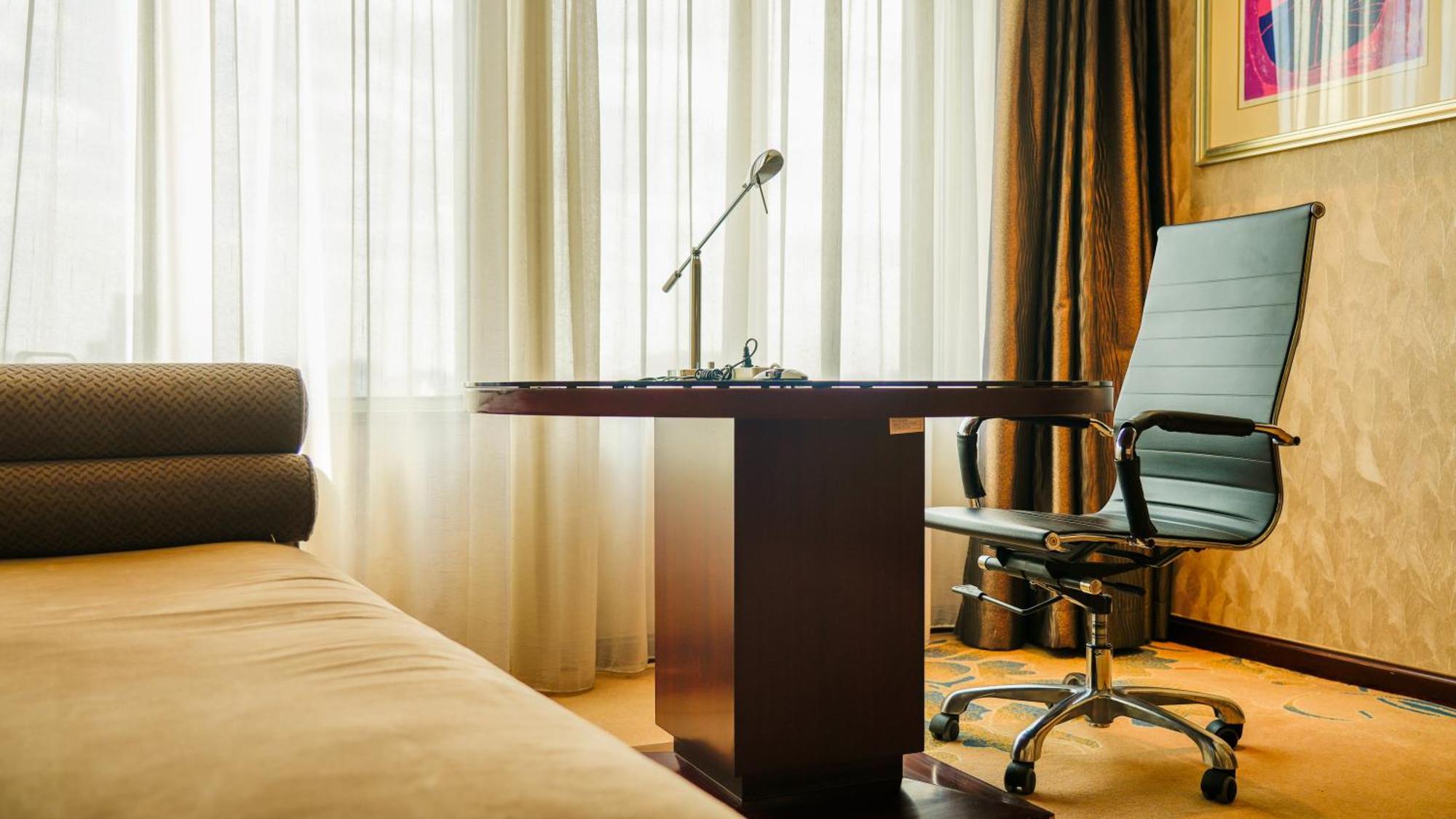 Отель Crowne Plaza Beijing Zhongguancun By Ihg Экстерьер фото